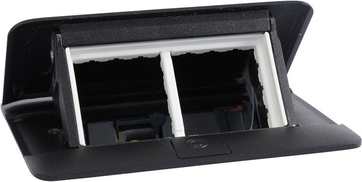 Выдвижной люк на 4 модуля с монтажным комплектом, цвет - черный Legrand (арт. 654002) 00000013836 фото